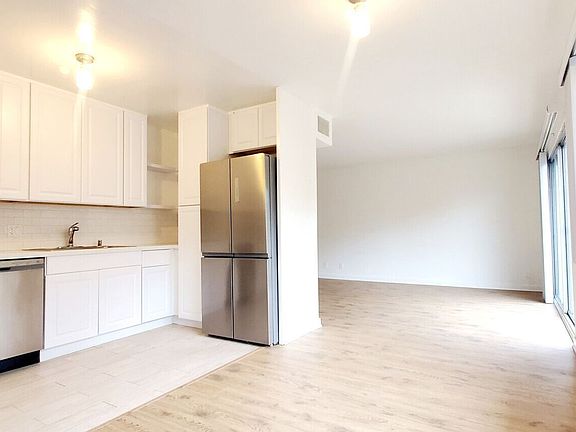 2nd image of 2332 S Bentley Ave #207