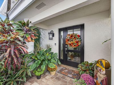 221 Canterbury Drive W, Palm Beach Gardens, FL, 33418