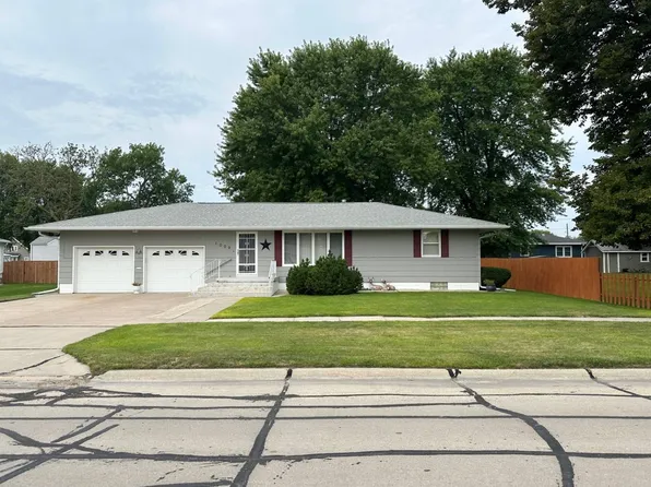 1009 Sheridan St, Saint Paul, NE 68873