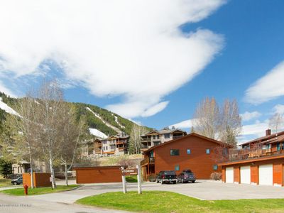 525 Clark St, Jackson, WY, 83001