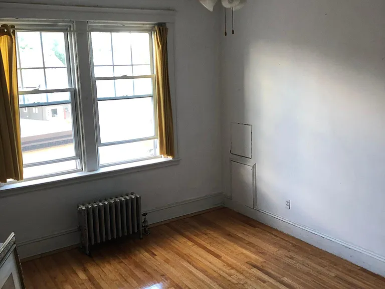 455 Washington St #6 — Photo 3