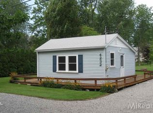 4232 Middle Channel Dr, Harsens Island, MI 48028