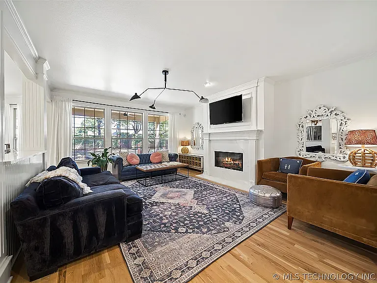 8665 E 101st Pl — Photo 4