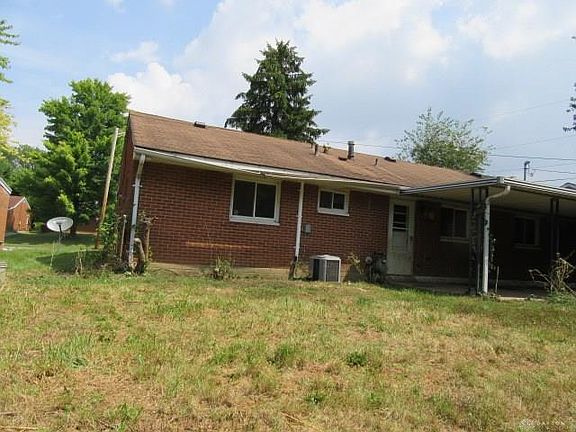 3rd image of 4436 Blueberry Ave