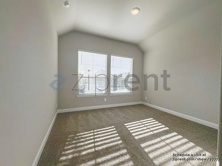 3108 Lionsgate Dr — Photo 4