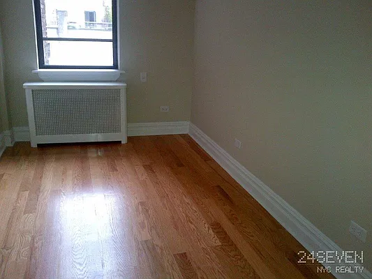 Rented by 24 7 NYC Realty Inc. | media 6