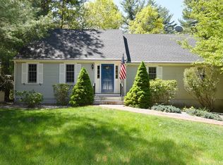 17 S River Trl, Duxbury, MA 02332