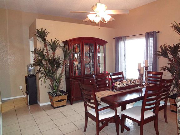 3rd image of 1816 E Udall Ln