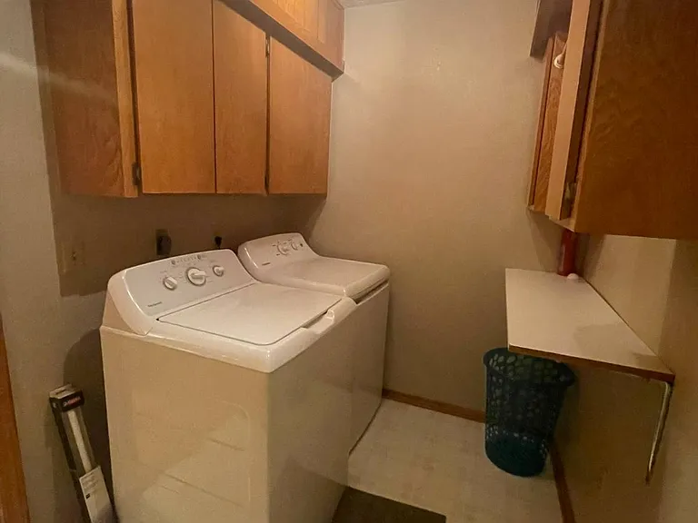 2707 NE Euclid Ave — Photo 3