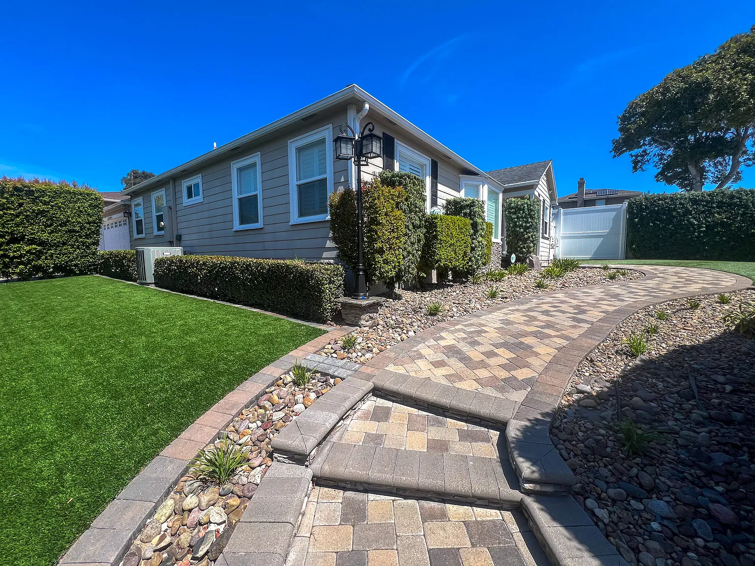 1708 Chatsworth Boulevard - 1 — Photo 1