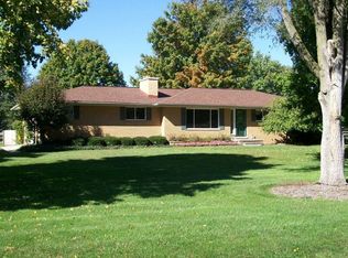 3724 Hereford Rd, Saline, MI 48176