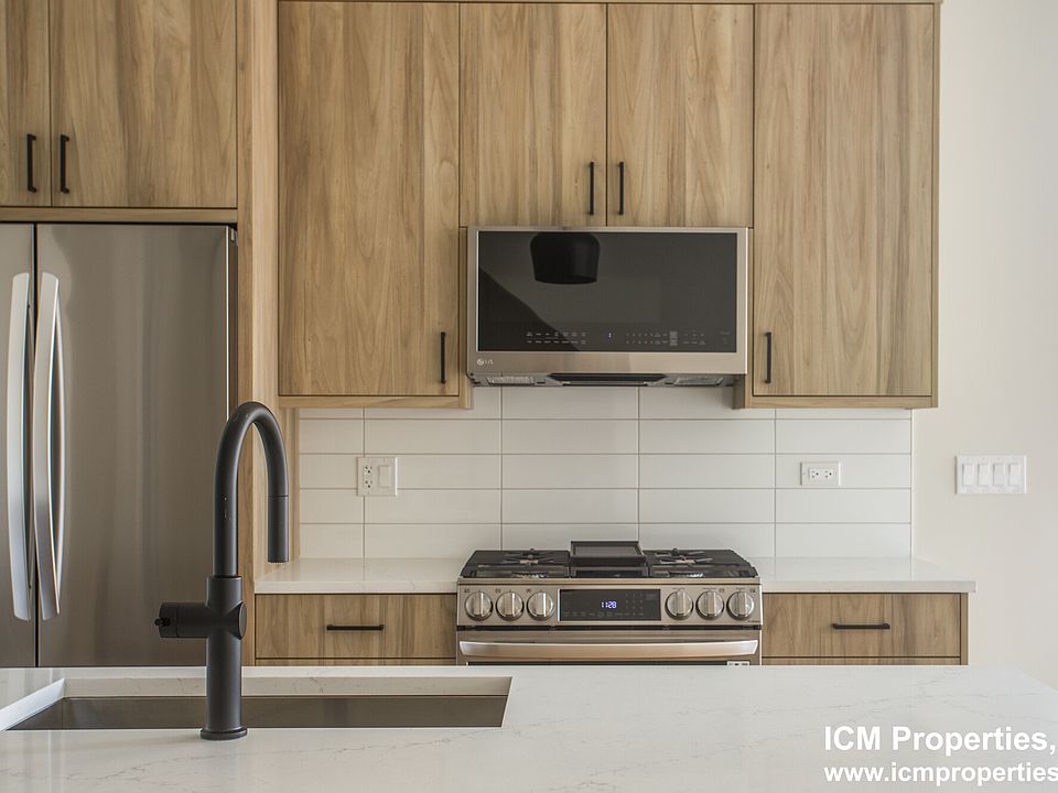 1st image of 2258 N Southport Ave #1