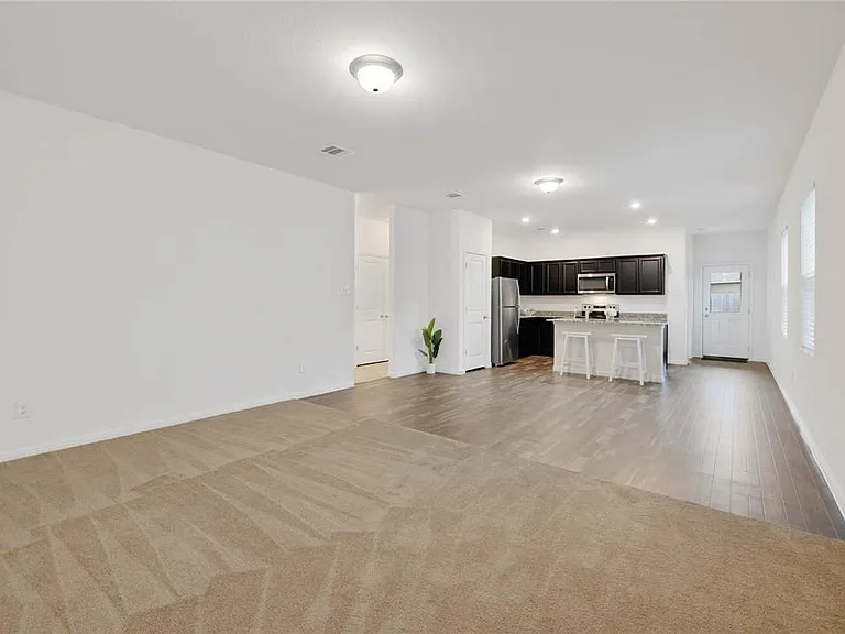 329 Flower Smith Ln #20-B — Photo 5