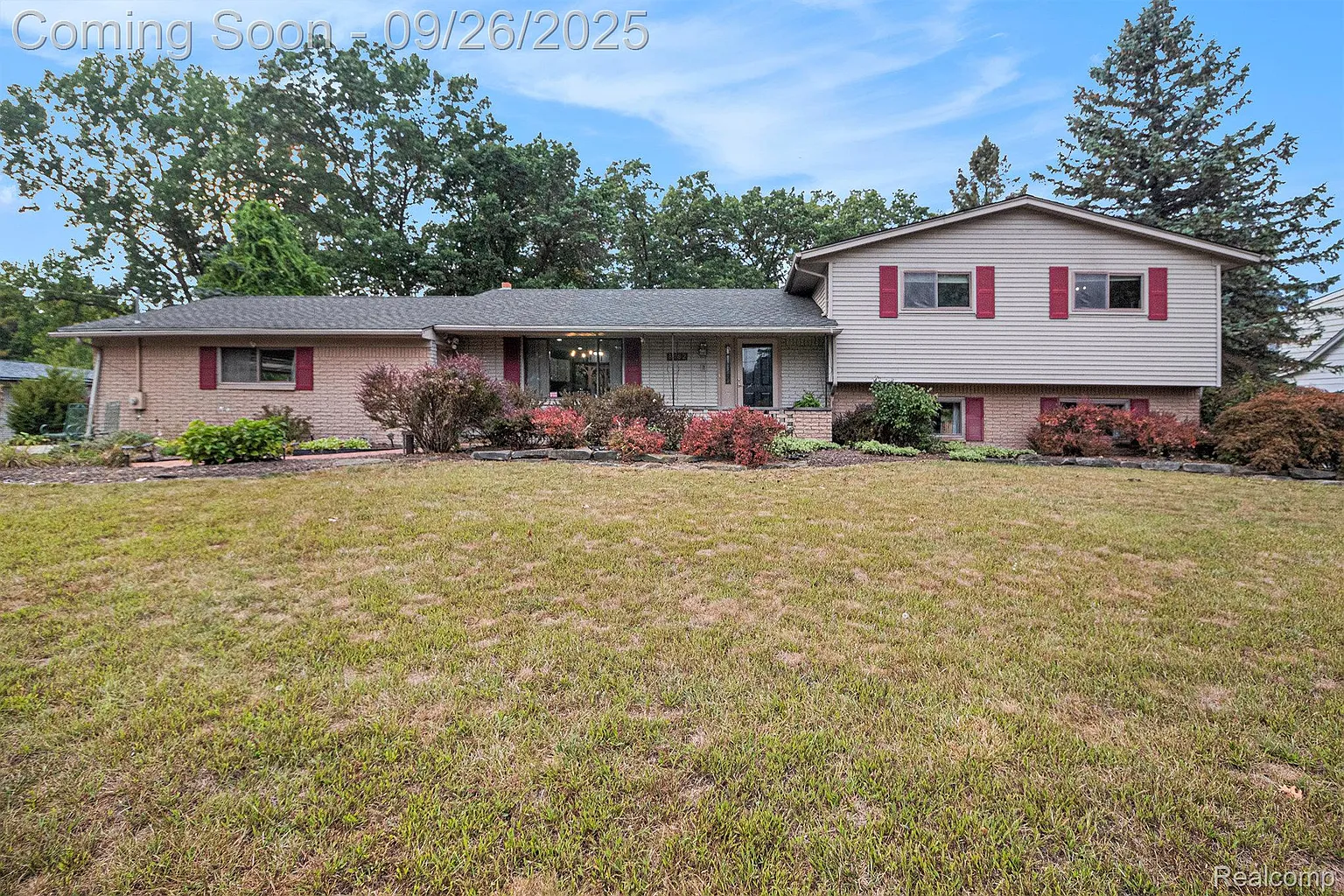 8162 Rene Dr photo 1