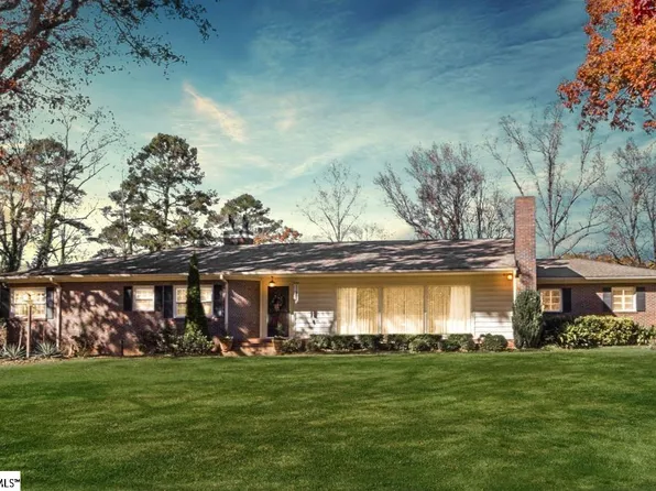 22 Hillandale Cir, Greenville, SC 29609