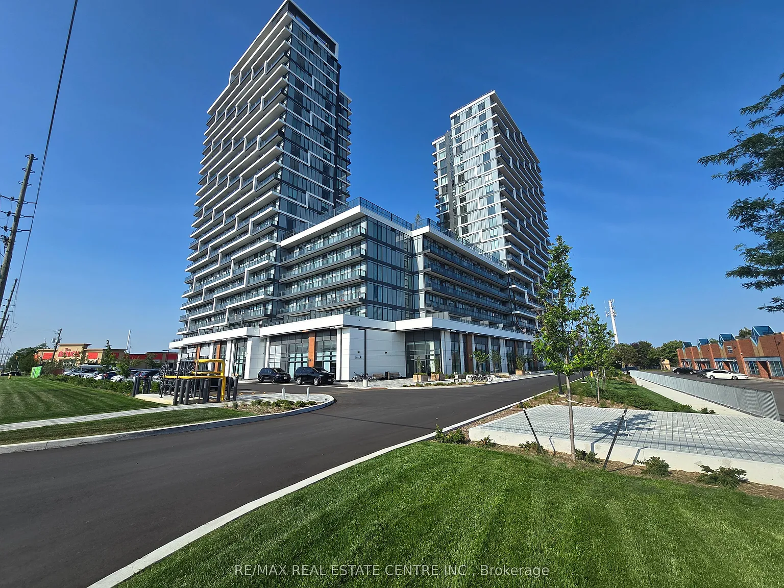 2 bed, $2,900 — Photo 1