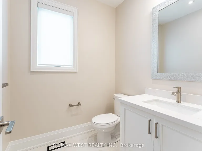 119 Jay St — Photo 7