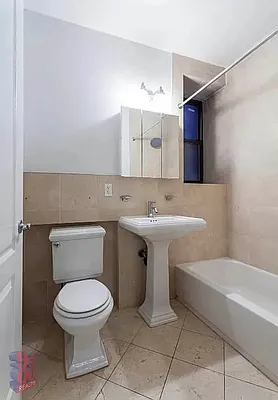 Rented by REAL New York | media 10