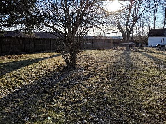 3rd image of 4120 Redonda Ln