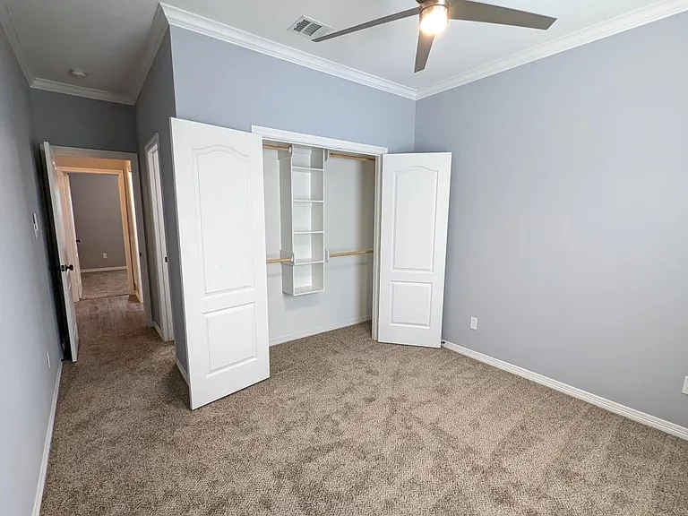 301 Sw Pkwy #334 — Photo 19