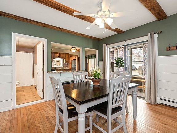 3rd image of 28-30 Pearl St #28