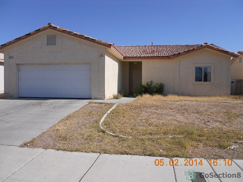 1st image of 3013 W Colton Ave