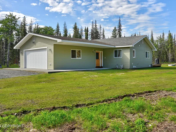 38321 Whispering Ln, Sterling, AK 99672