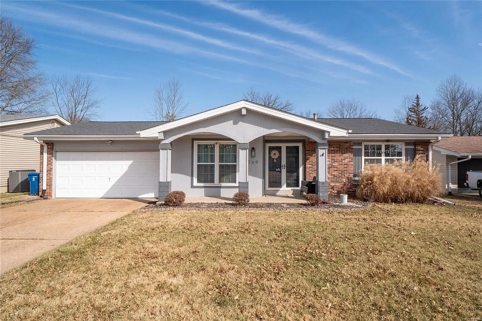 569 Lemonwood Dr photo 1