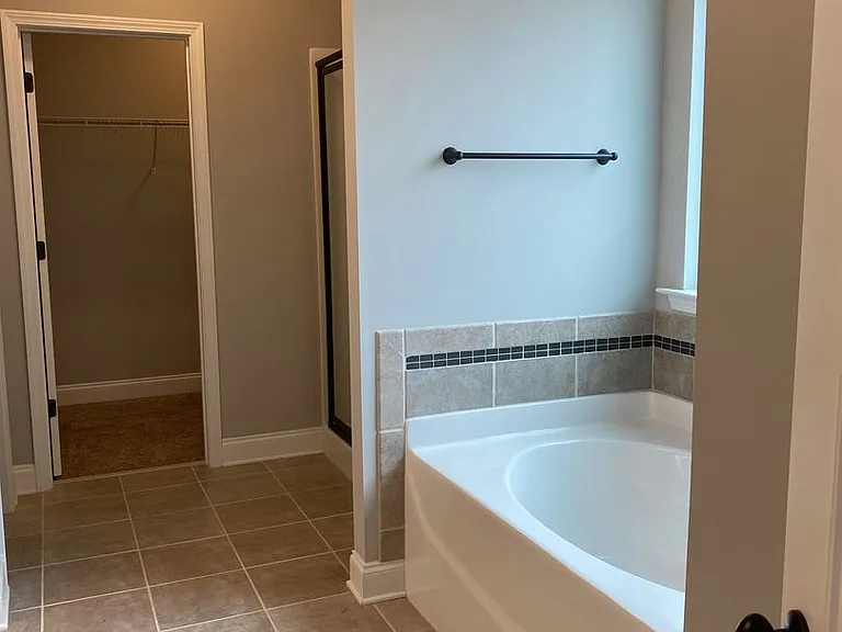 921 Burlington Dr — Photo 39