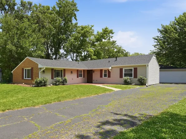 113 Parklawn Ct, Bolingbrook, IL 60440