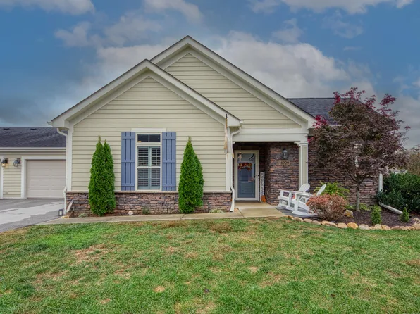 4929 Willow Bluff Cir, Knoxville, TN 37914