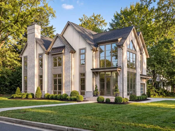 5401 Moorland Ln, Bethesda, MD 20814