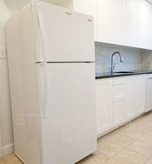 8802 Plymouth St #6 — Photo 15