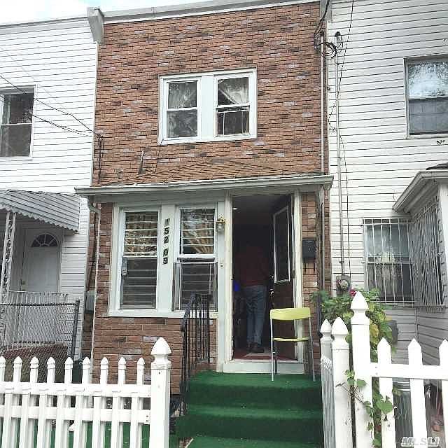 1st image of 152-09-118 Ave