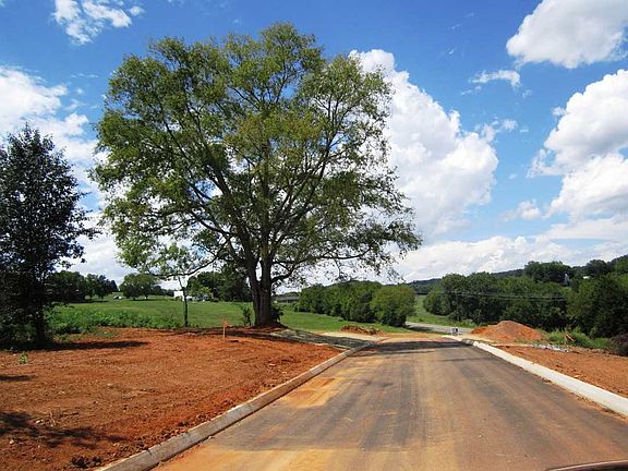 4th image of LOT 8 Mountain Vista Trl