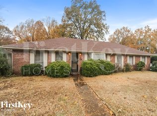 2901 Clarke Rd, Memphis, TN 38115