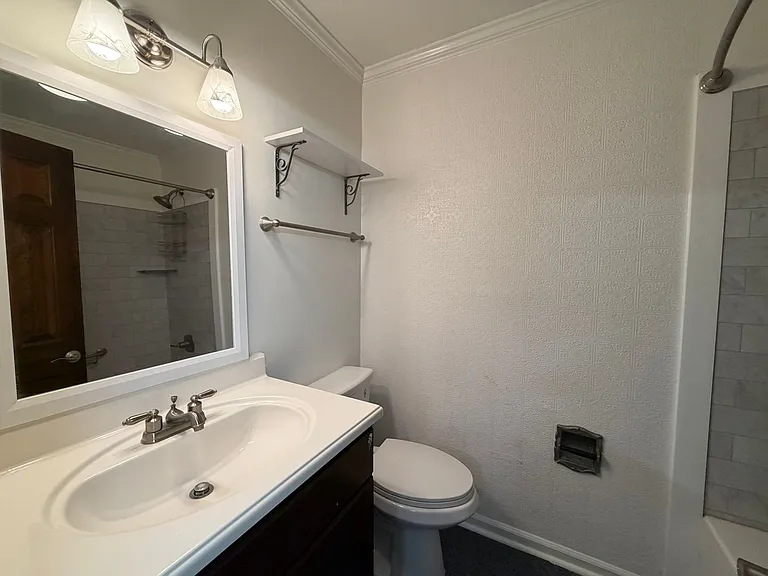 204 Dublin Cir #A — Photo 18