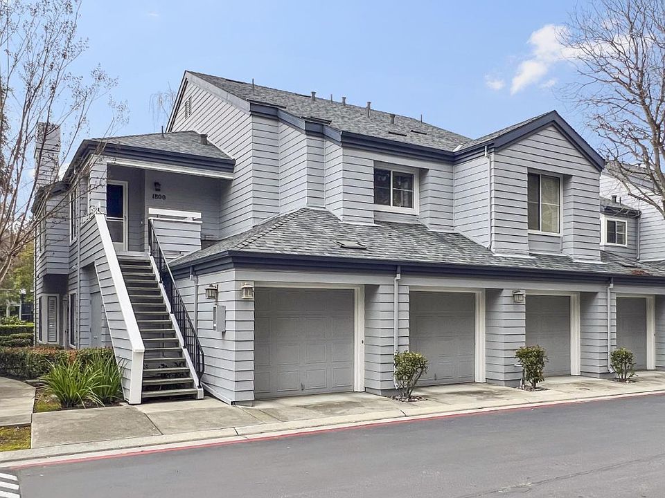 1st image of 1800 Parkview Green Cir