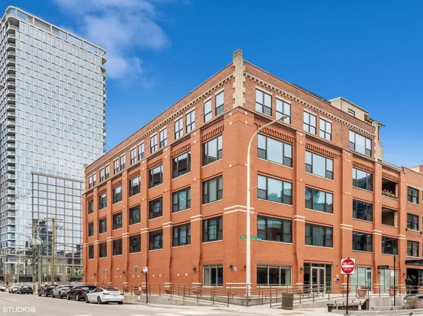 1118 W Fulton St #306, Chicago, IL 60607