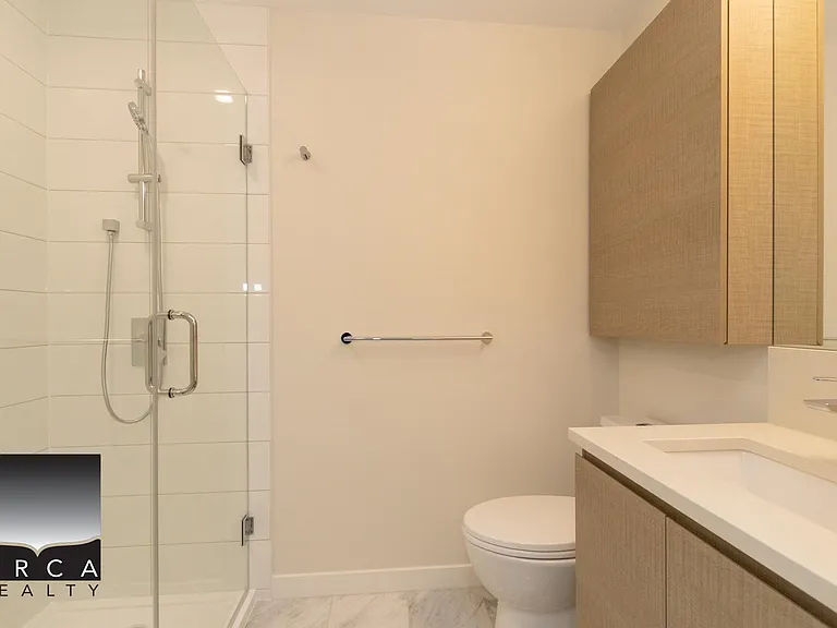 4168 Lougheed Hwy #1804 — Photo 13