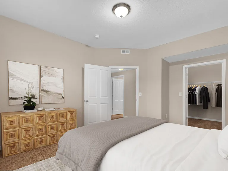 Crosspoint Apartments — Photo 8