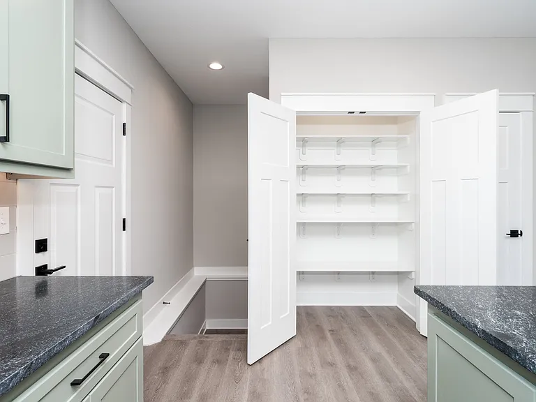 917 Eagle Ridge Dr — Photo 31