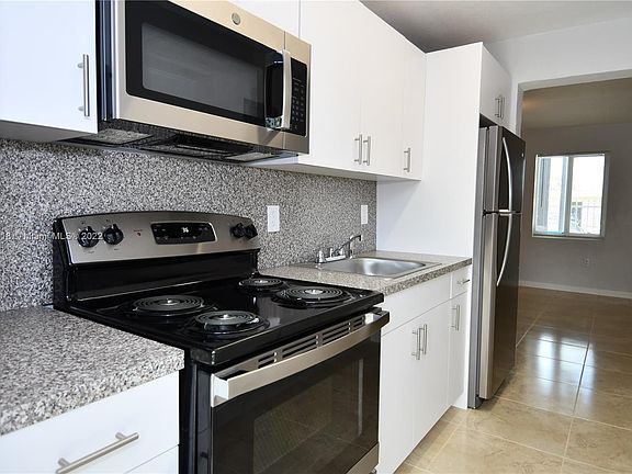 5th image of 1398 NW 61st St #1