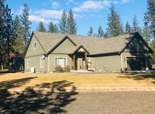 6520 Long Lake Dr, Nine Mile Falls, WA 99026