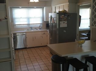 419 Timber Dr, Decatur, IL 62521