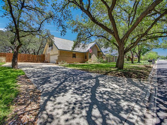 5th image of 615 SERENADE DR