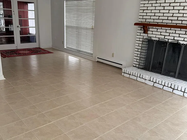 544 Severn Ave — Photo 3