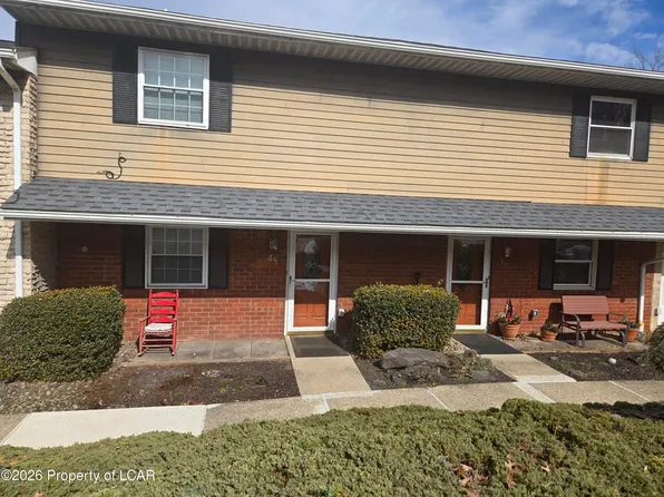 48 Saratoga Ct, Wilkes Barre, PA 18702