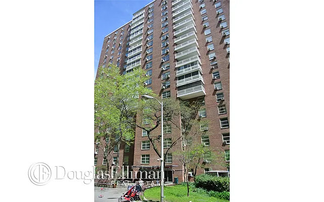 Sold by Douglas Elliman | media 10
