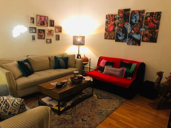 304 Arch St APT 3B, Philadelphia, PA 19106